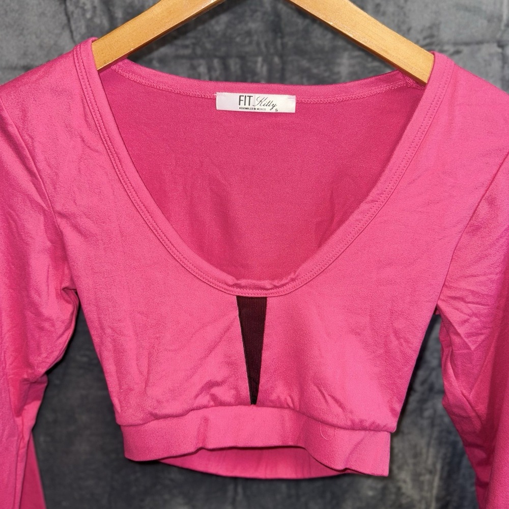 Fit Kitty Women's Size S Pink Long Sleeve Crop Top New No Tags 028 - Picture 2 of 4